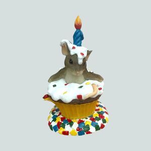 Charming Tails Happy Birthday Surprise Figurine 89/117 Fitz Floyd Dean Griff